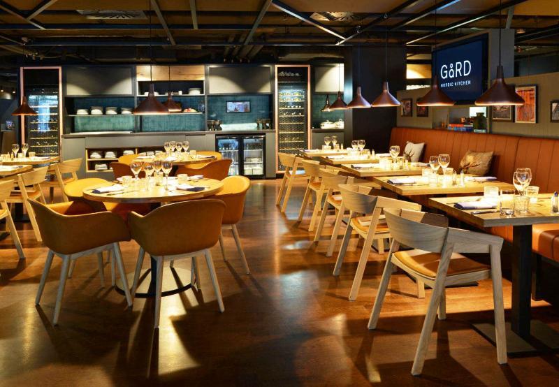 Courtyard By Marriott Eu Hotel 4*